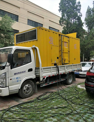 镇远发电车出租-柴油发电机组排烟系统设计要求及其考虑因素