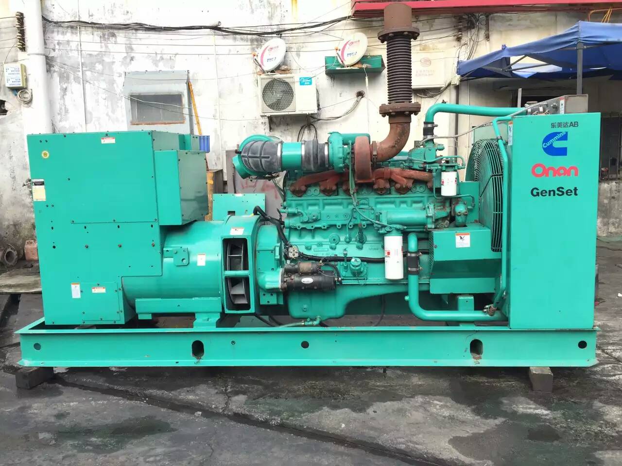 镇远租赁发电机-柴油发电机不正常冒烟的原因