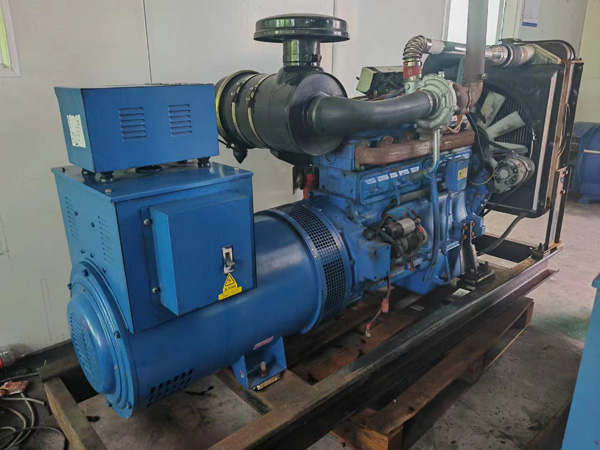 镇远100kW柴油发电机组使用多级机油有哪些优缺点？