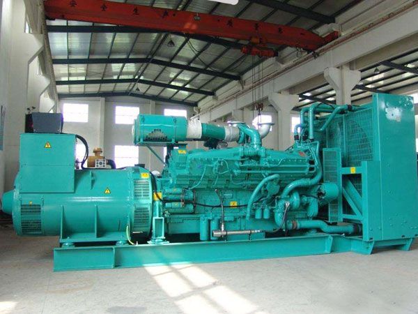 镇远影响800KW发电机组油耗的因素有哪些？
